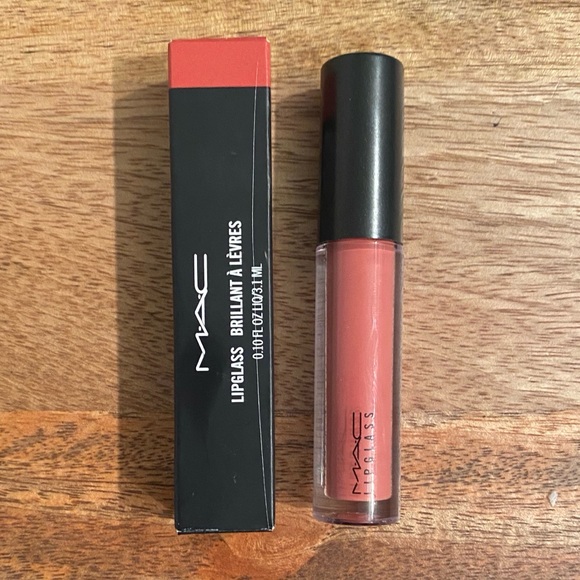 MAC Lipglass in Magically Delightful - Picture 2 of 8